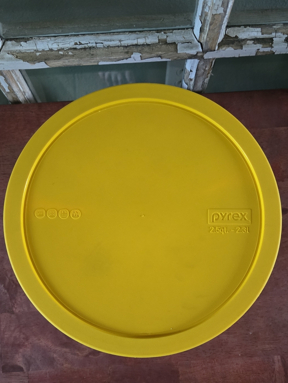 Pyrex Brick Pattern Mixing Bowls Set - Picture 3 of 6